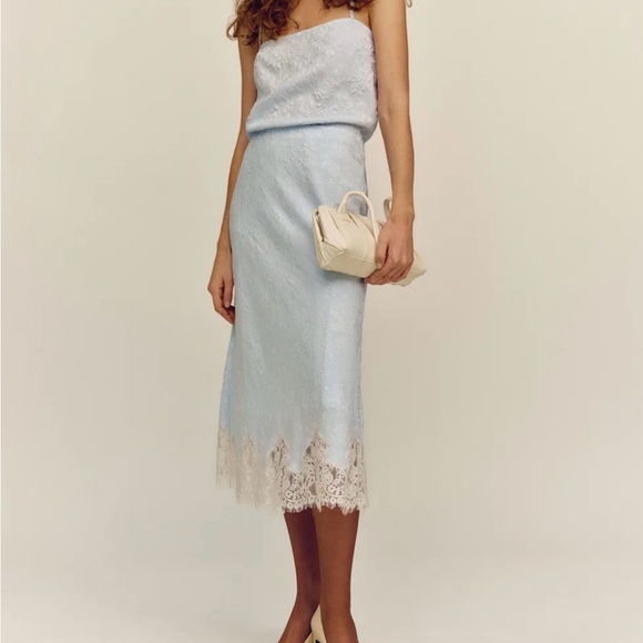 Reformation Carolina Skirt Blue - Size M
NWT - Picture 2 of 2